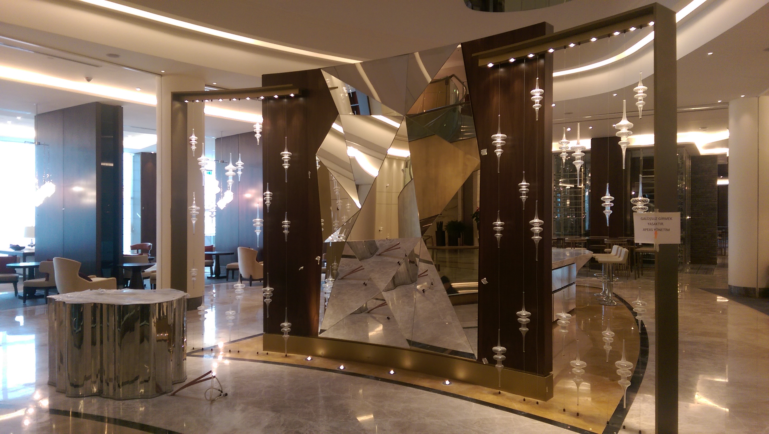 ÖZEL İMALAT CAM VE AYNA ÇALIŞMALARI